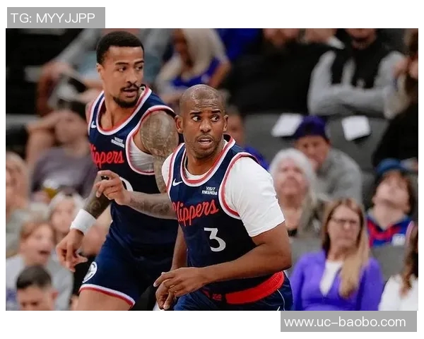 快船末节大胆尝试小卡搭配四替补阵容引发热议